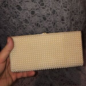 Elegant Pearl-Embellished Clutch, wedding/ bride/ grad/dance/ dinner/classy